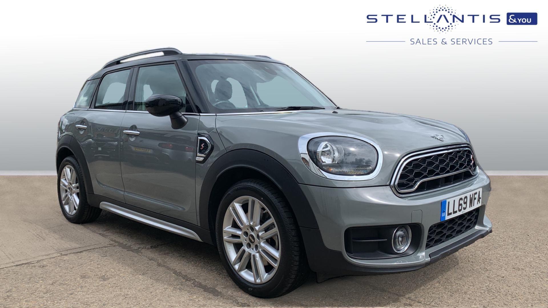 Main listing image - MINI Countryman