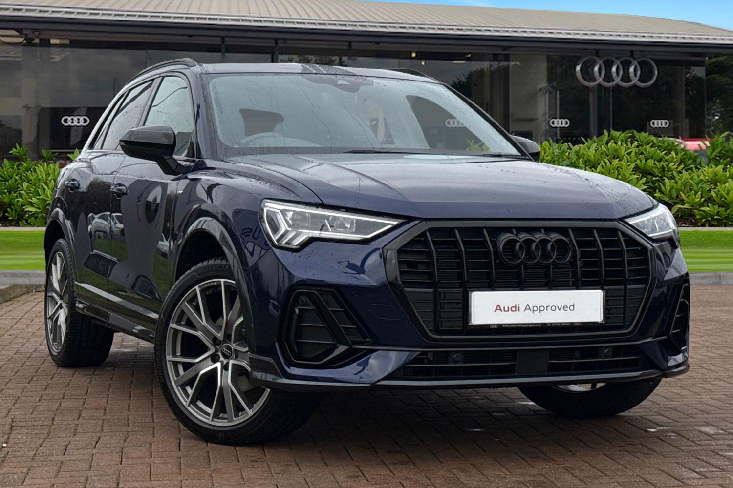 Main listing image - Audi Q3