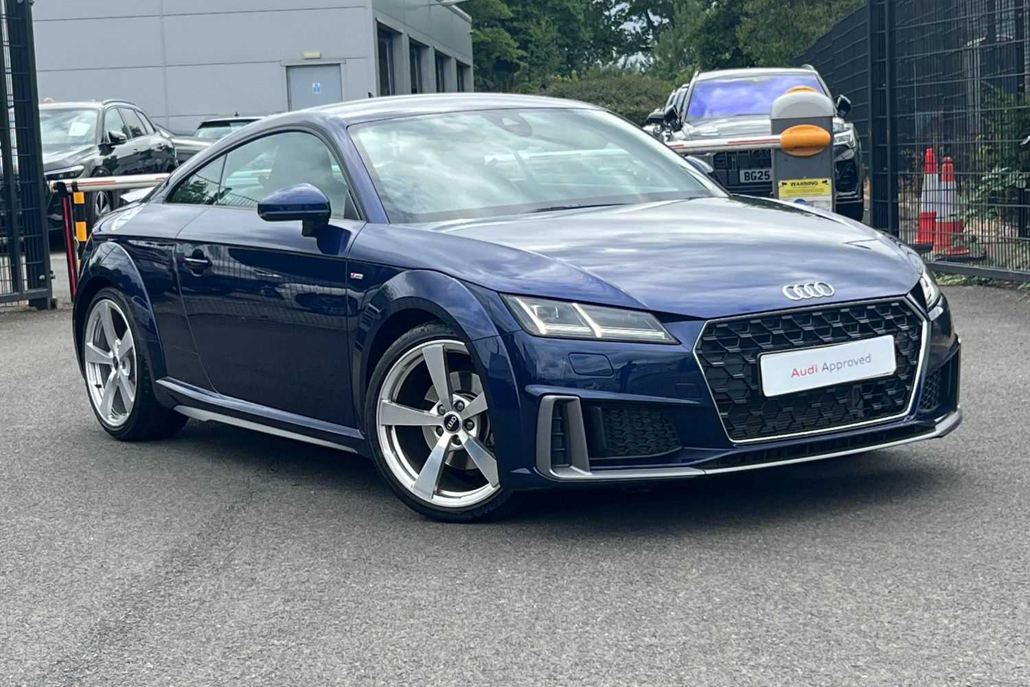 Main listing image - Audi TT