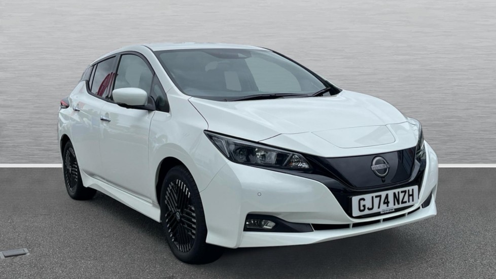 Main listing image - Nissan Leaf