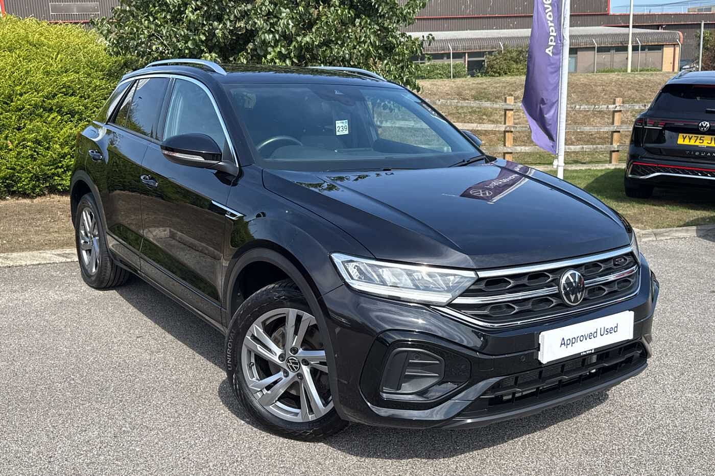 Main listing image - Volkswagen T-Roc