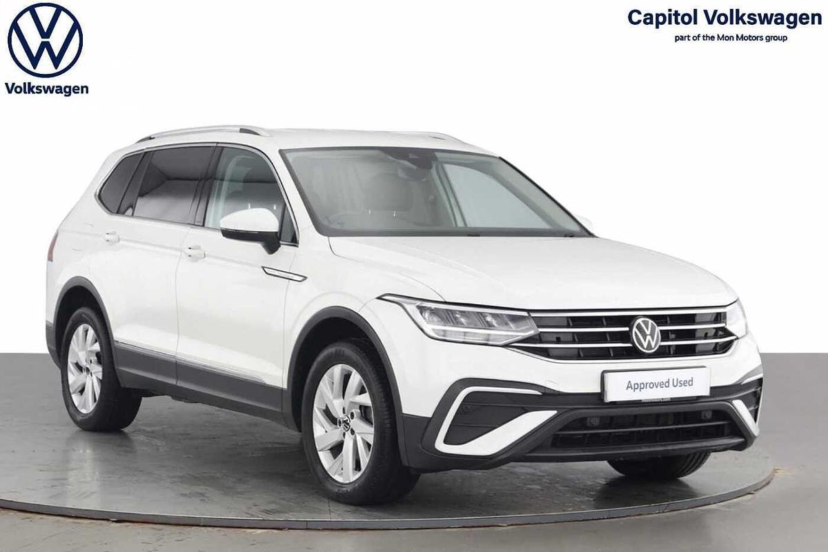 Main listing image - Volkswagen Tiguan Allspace