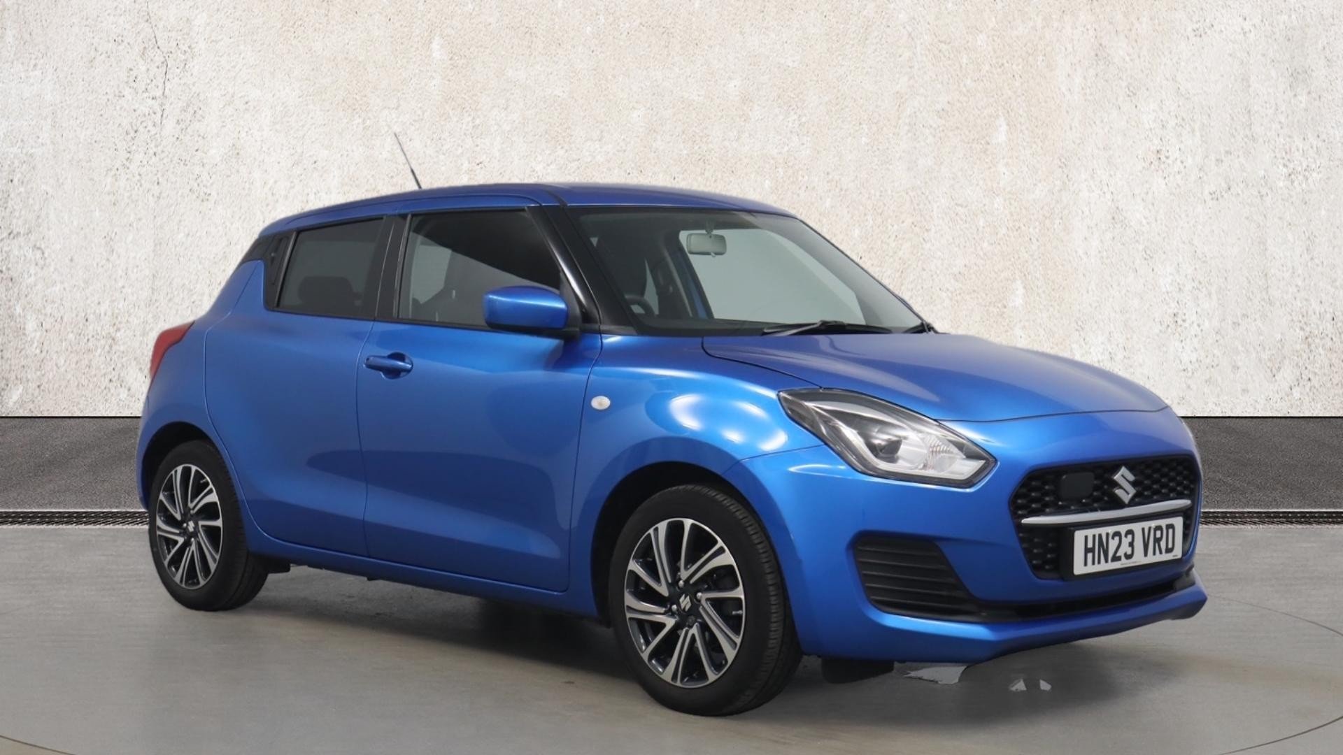 Main listing image - Suzuki Swift