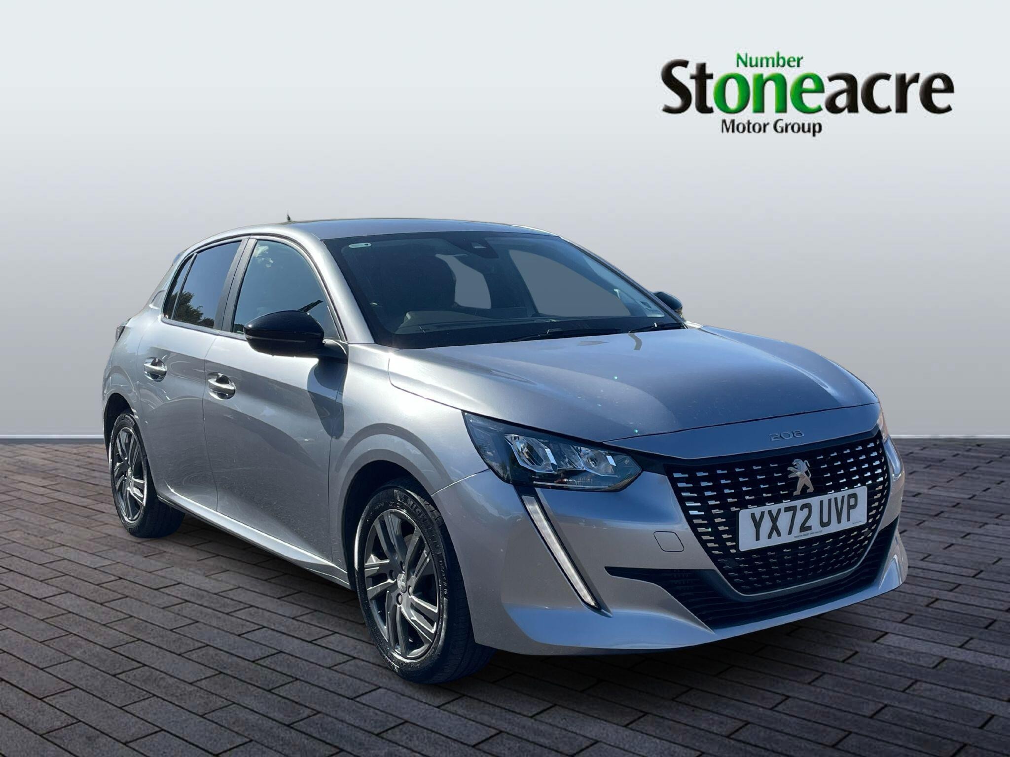 Main listing image - Peugeot 208