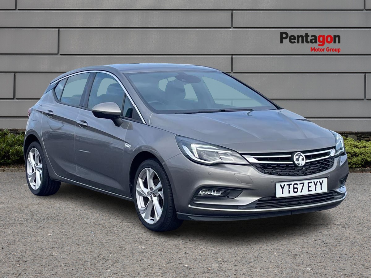 Main listing image - Vauxhall Astra