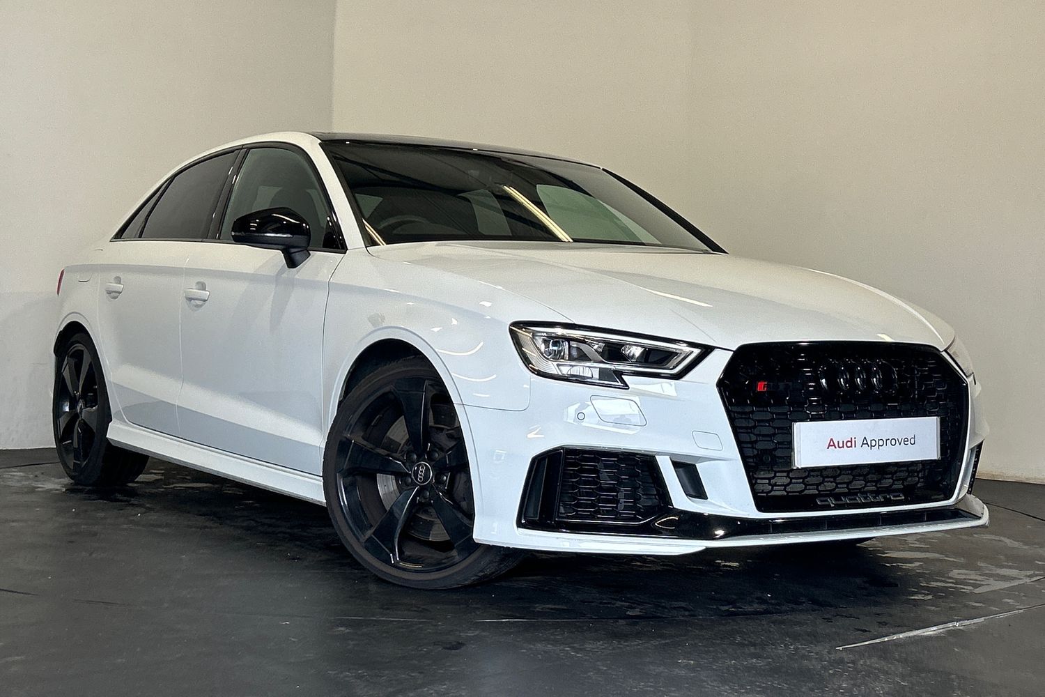 Main listing image - Audi RS3