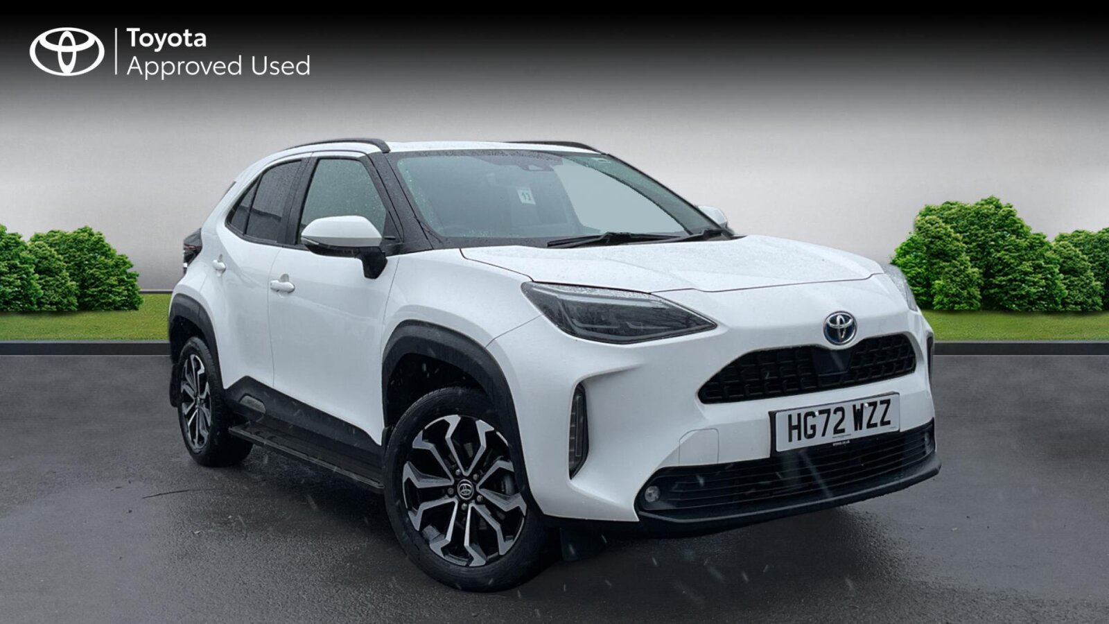 Main listing image - Toyota Yaris Cross