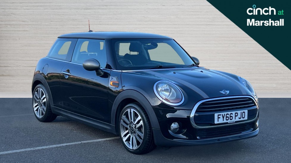 Main listing image - MINI Hatchback