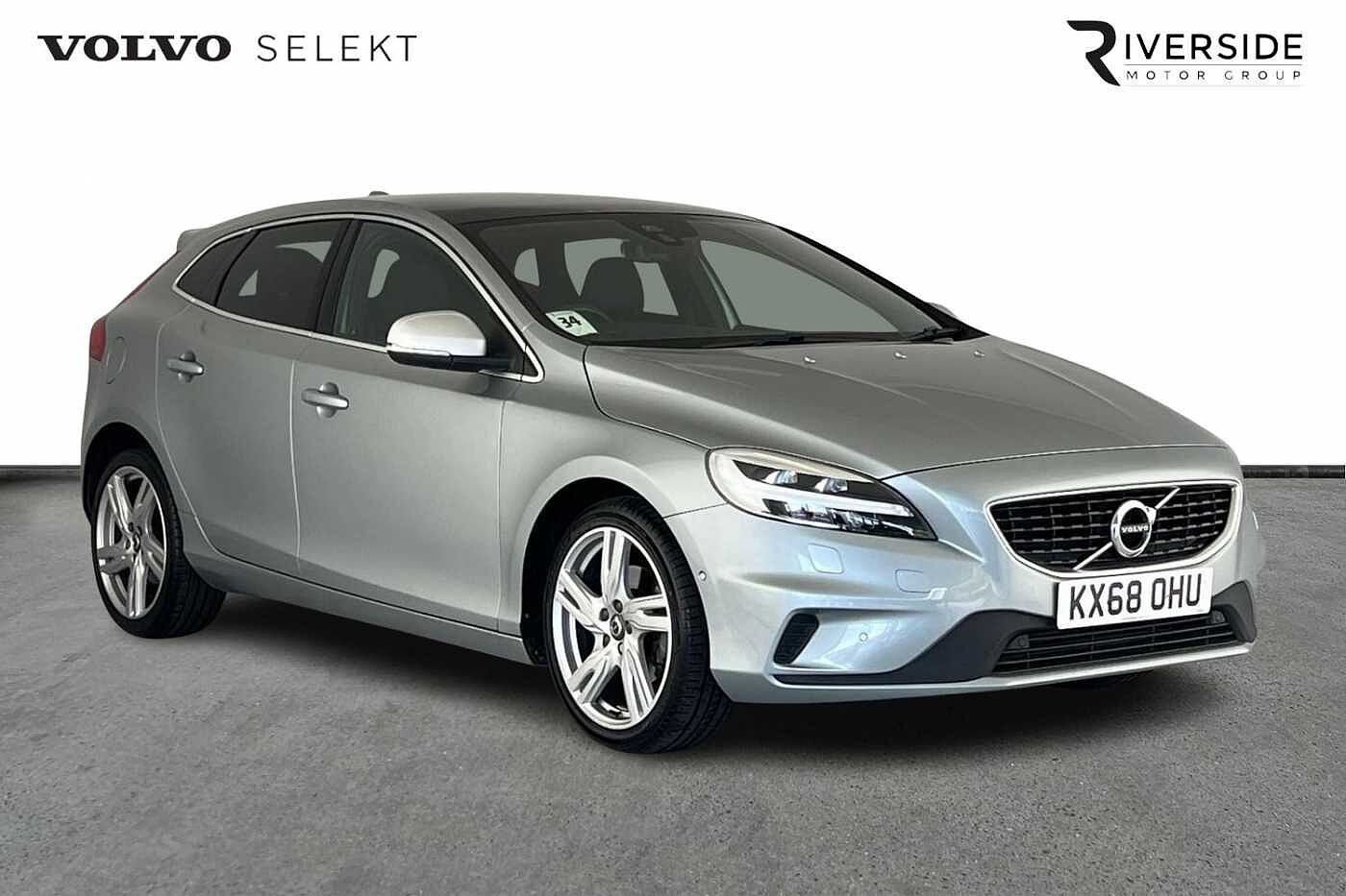 Main listing image - Volvo V40