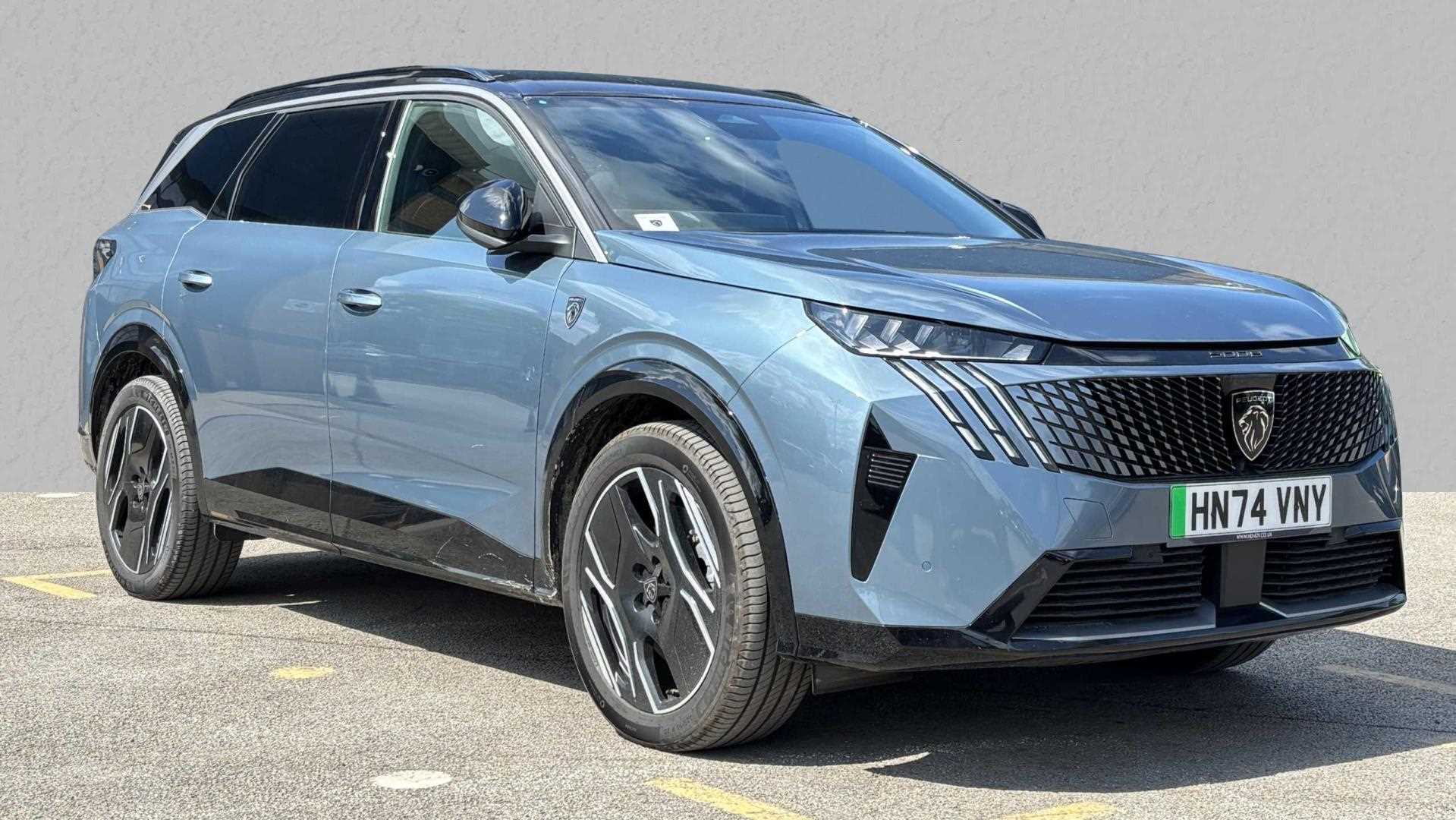 Main listing image - Peugeot 5008