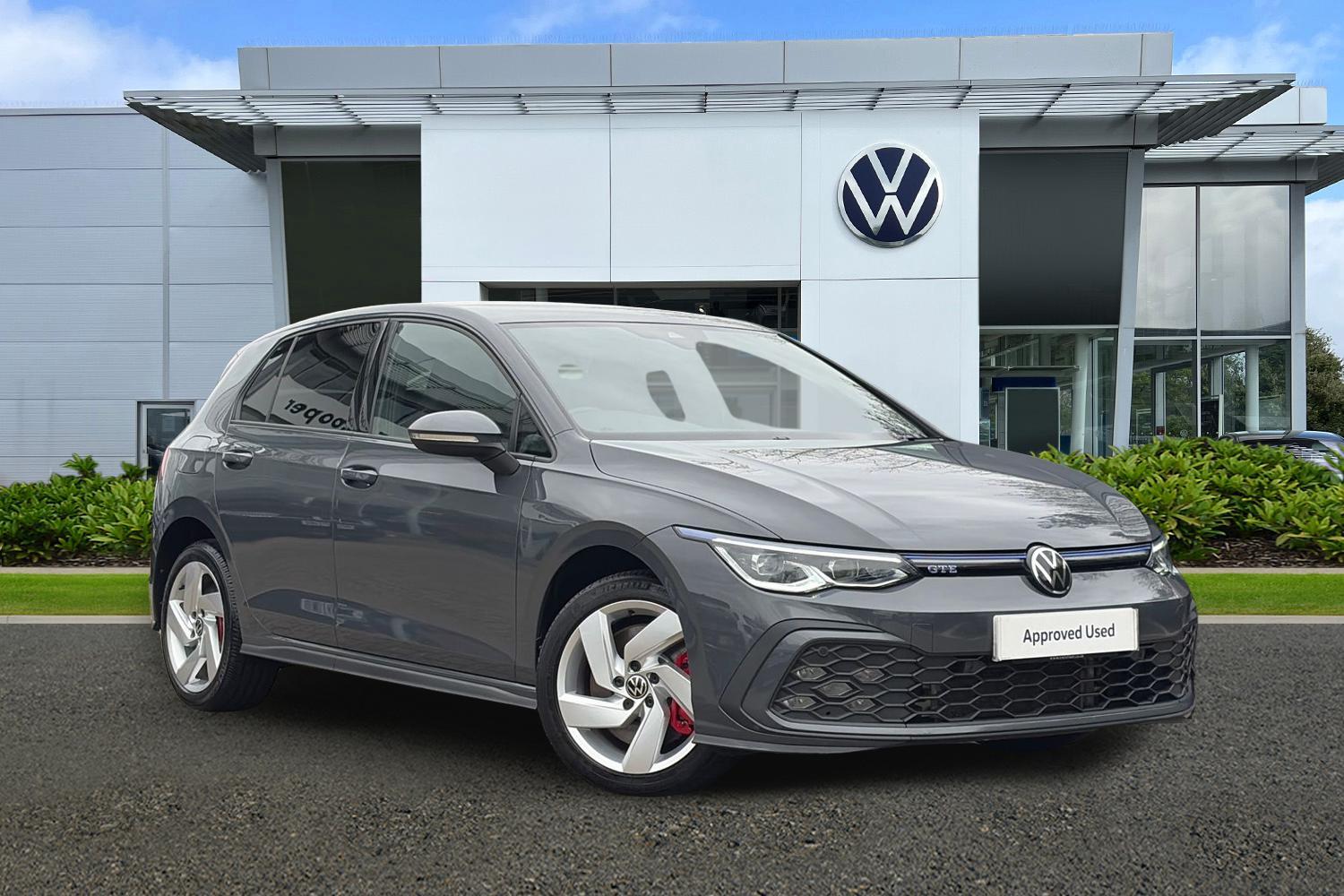 Main listing image - Volkswagen Golf GTE