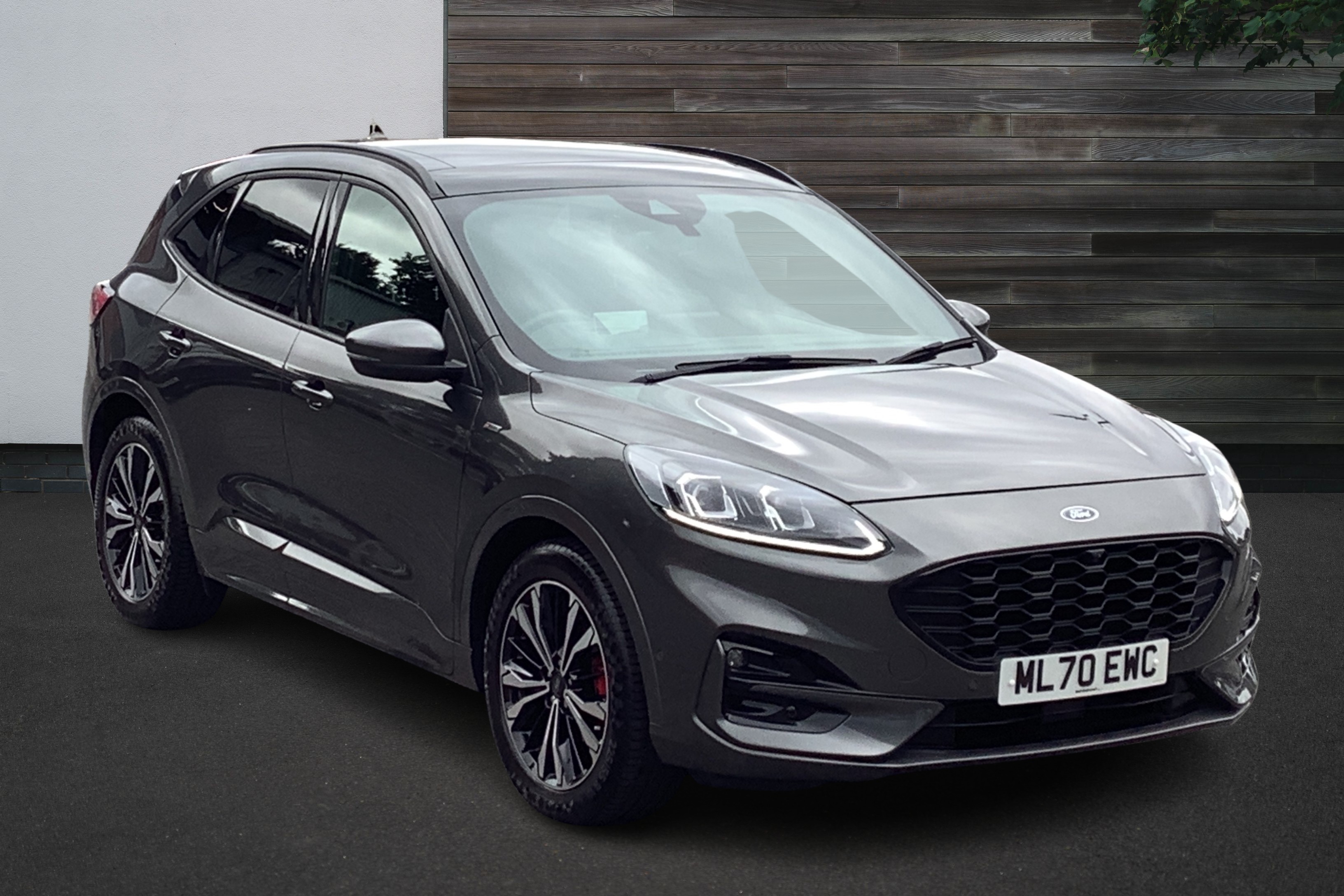 Main listing image - Ford Kuga