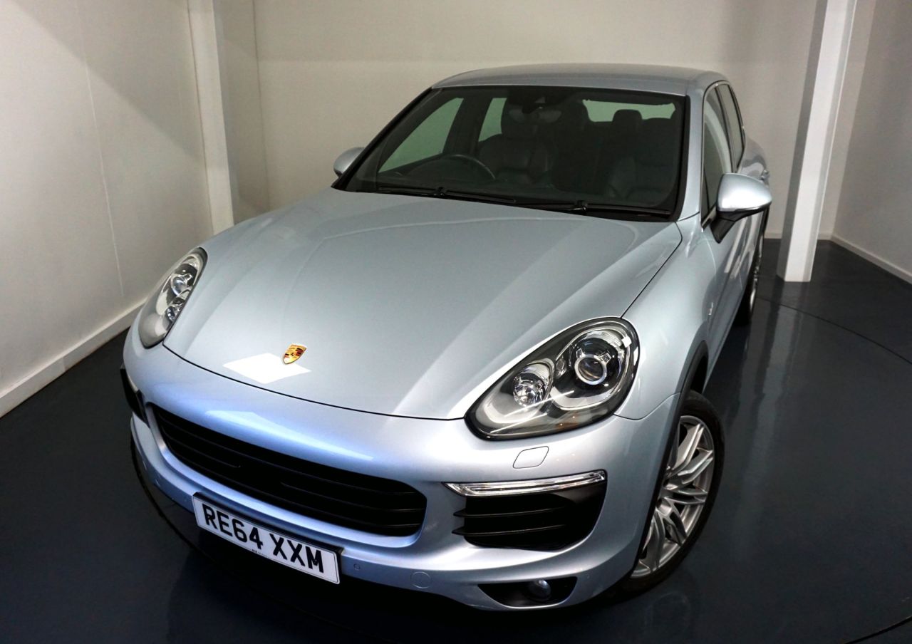 Main listing image - Porsche Cayenne