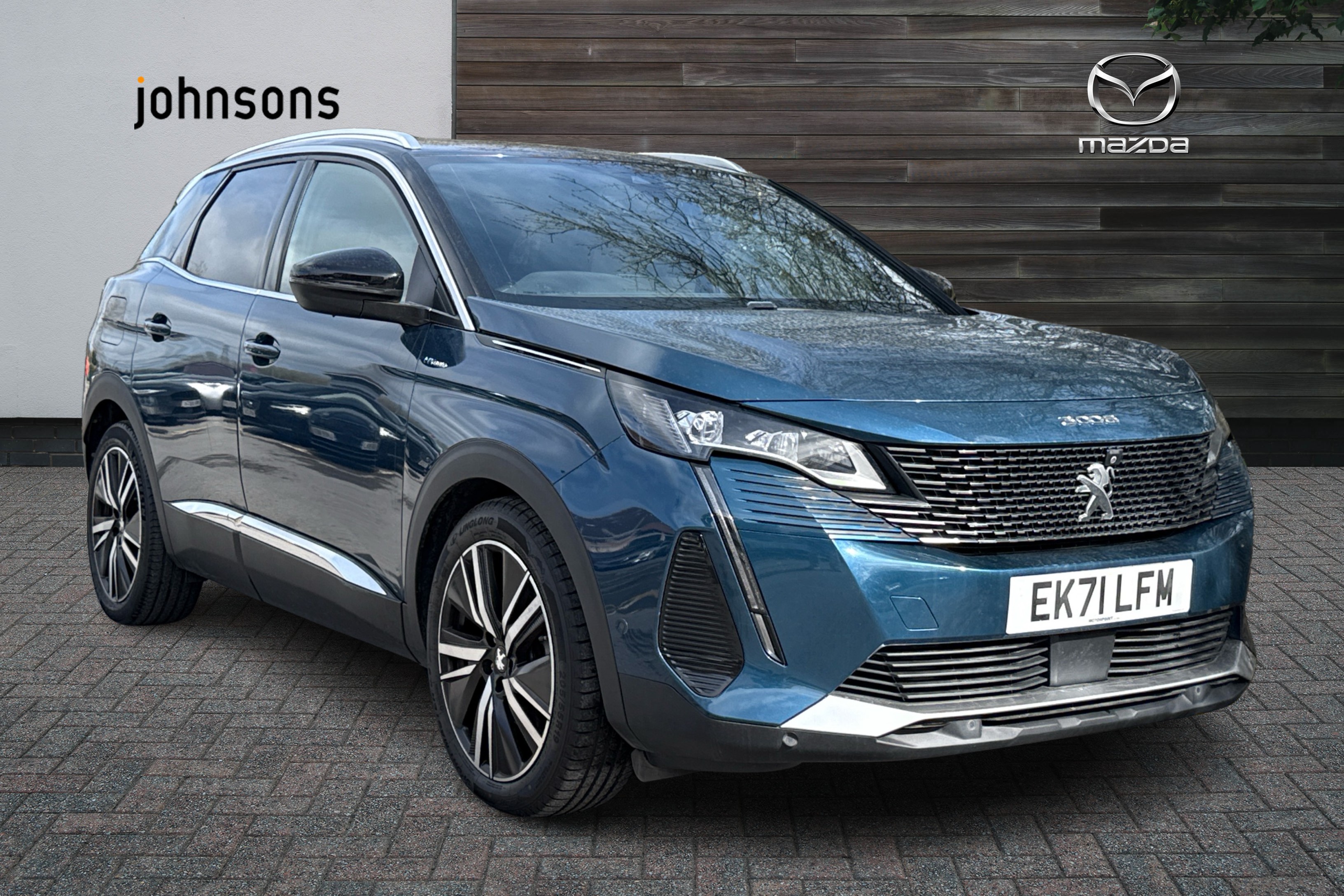 Main listing image - Peugeot 3008
