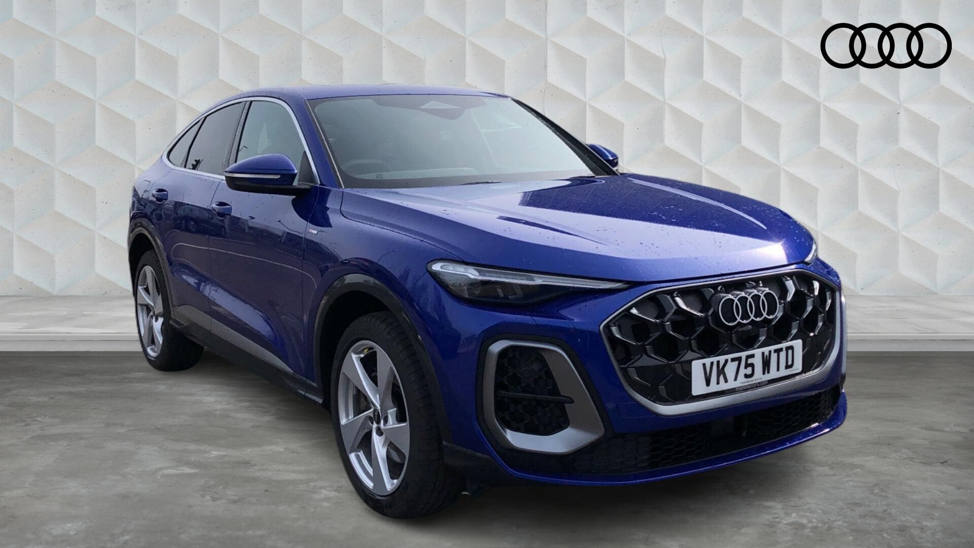 Main listing image - Audi Q5 Sportback