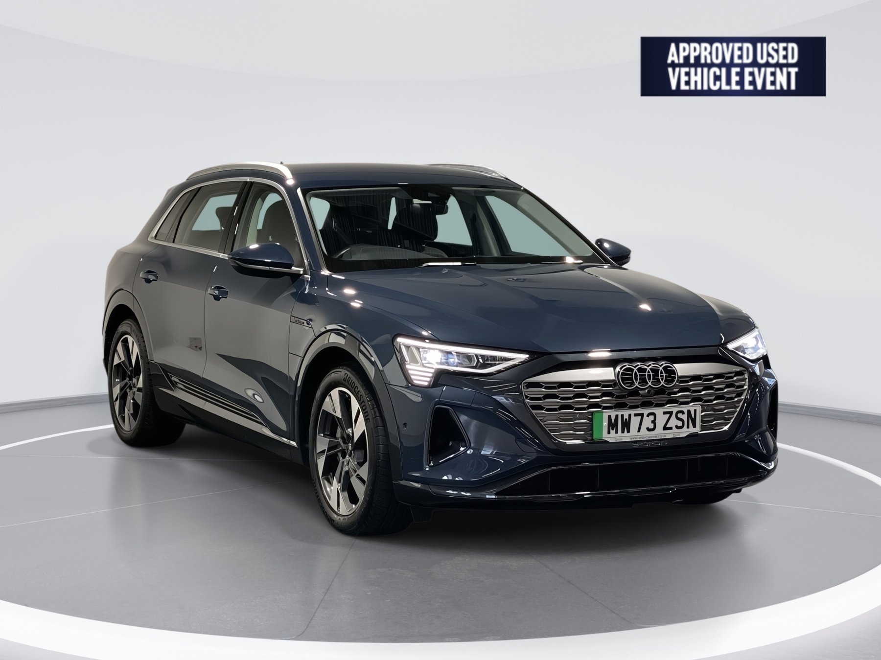 Main listing image - Audi Q8 e-tron