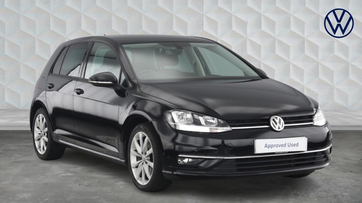 Main listing image - Volkswagen Golf