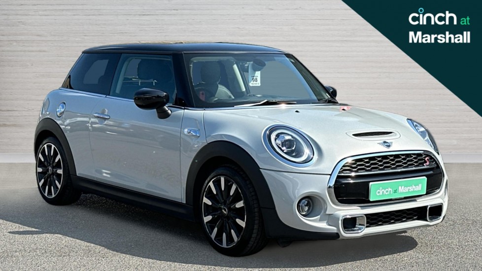 Main listing image - MINI Hatchback