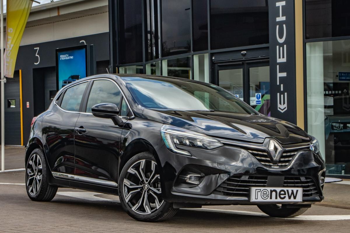 Main listing image - Renault Clio