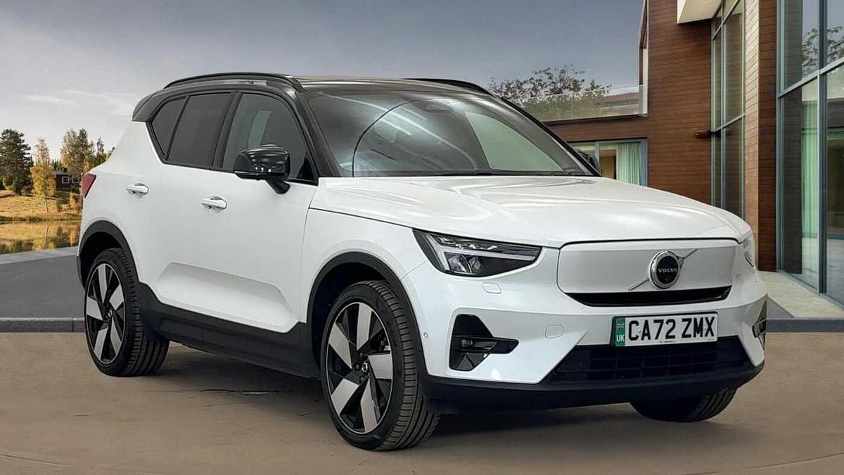 Main listing image - Volvo XC40 Recharge