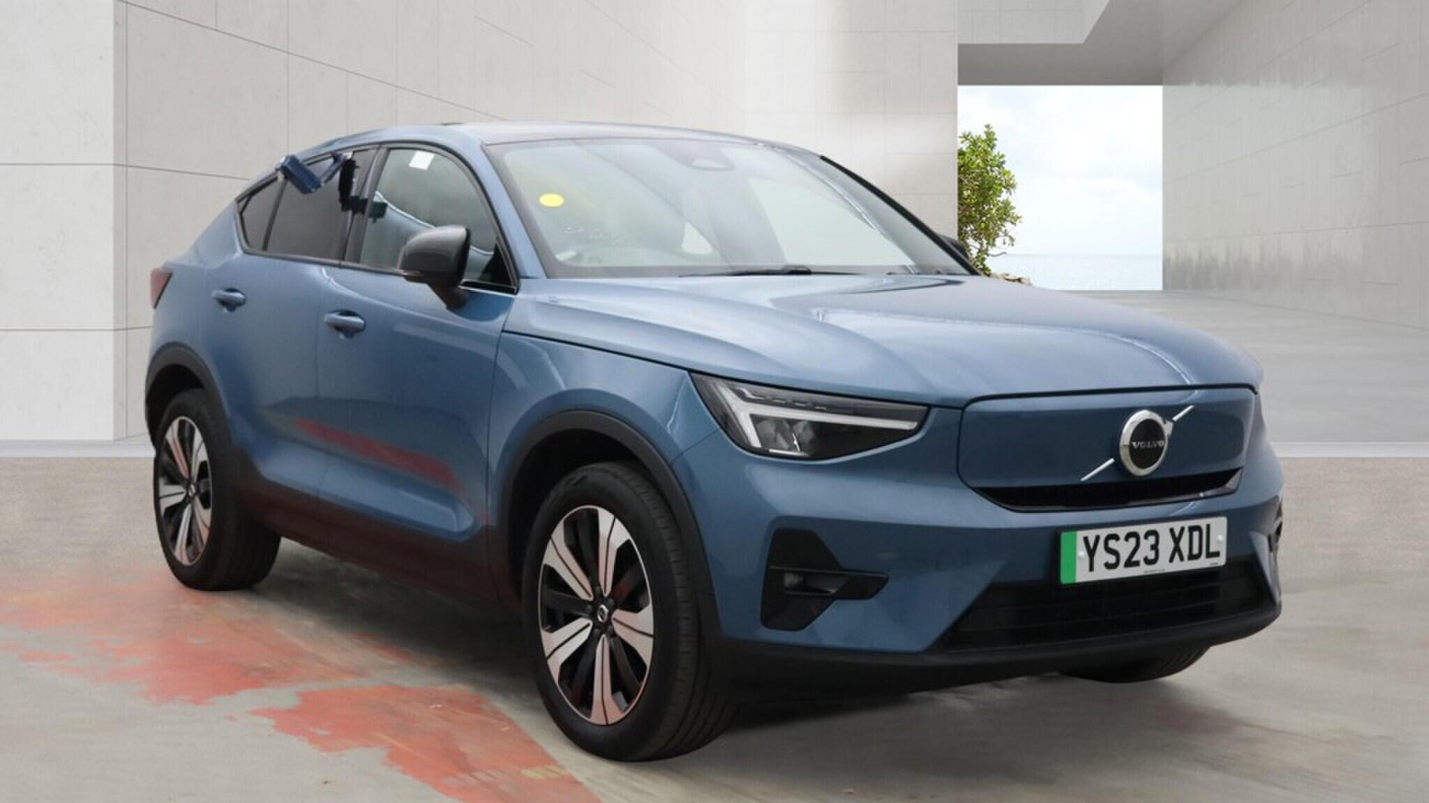 Main listing image - Volvo C40