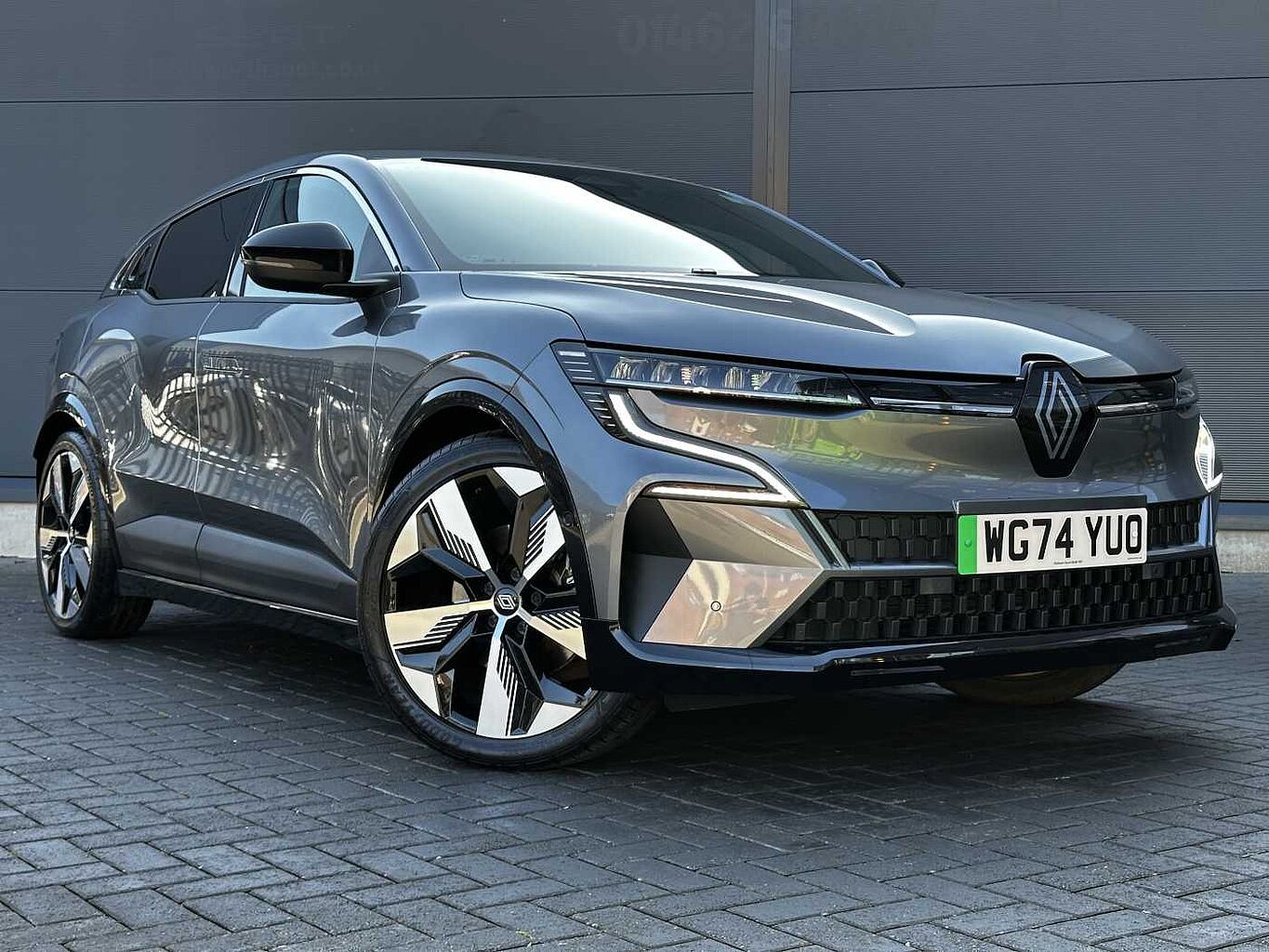 Main listing image - Renault Megane E Tech