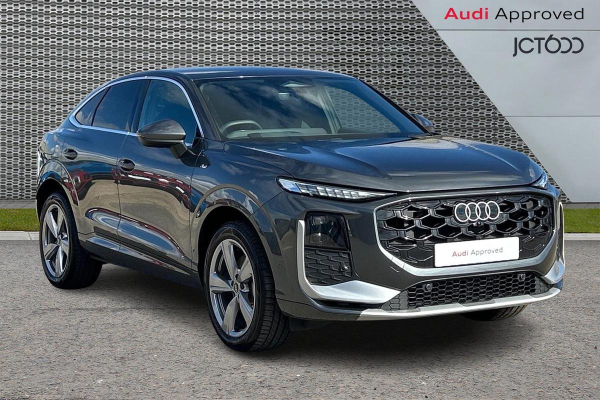 Main listing image - Audi Q3