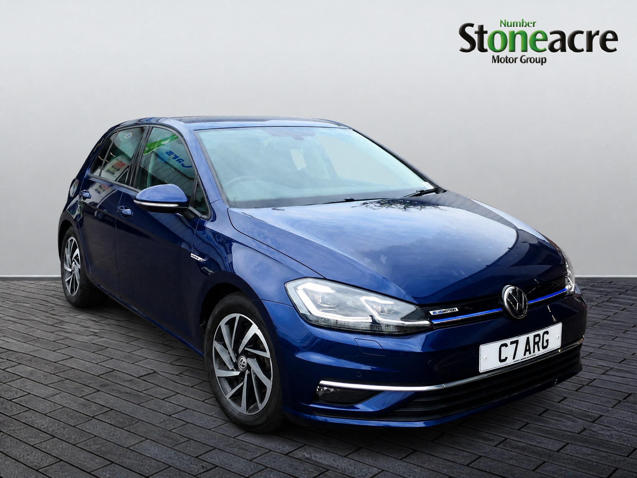Main listing image - Volkswagen Golf