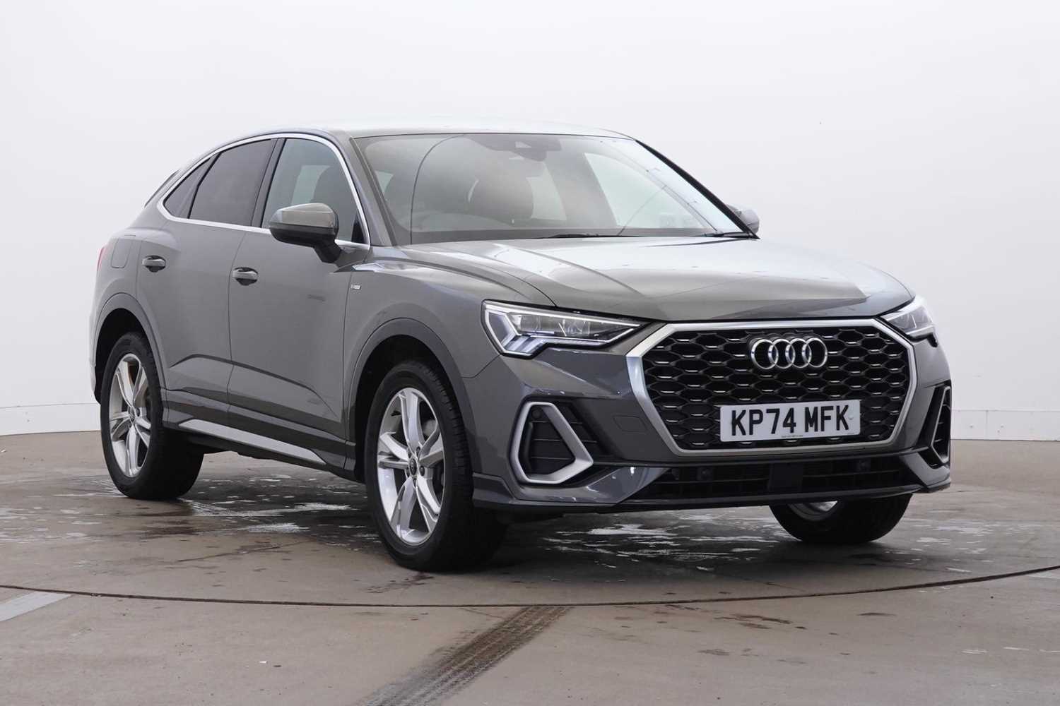 Main listing image - Audi Q3