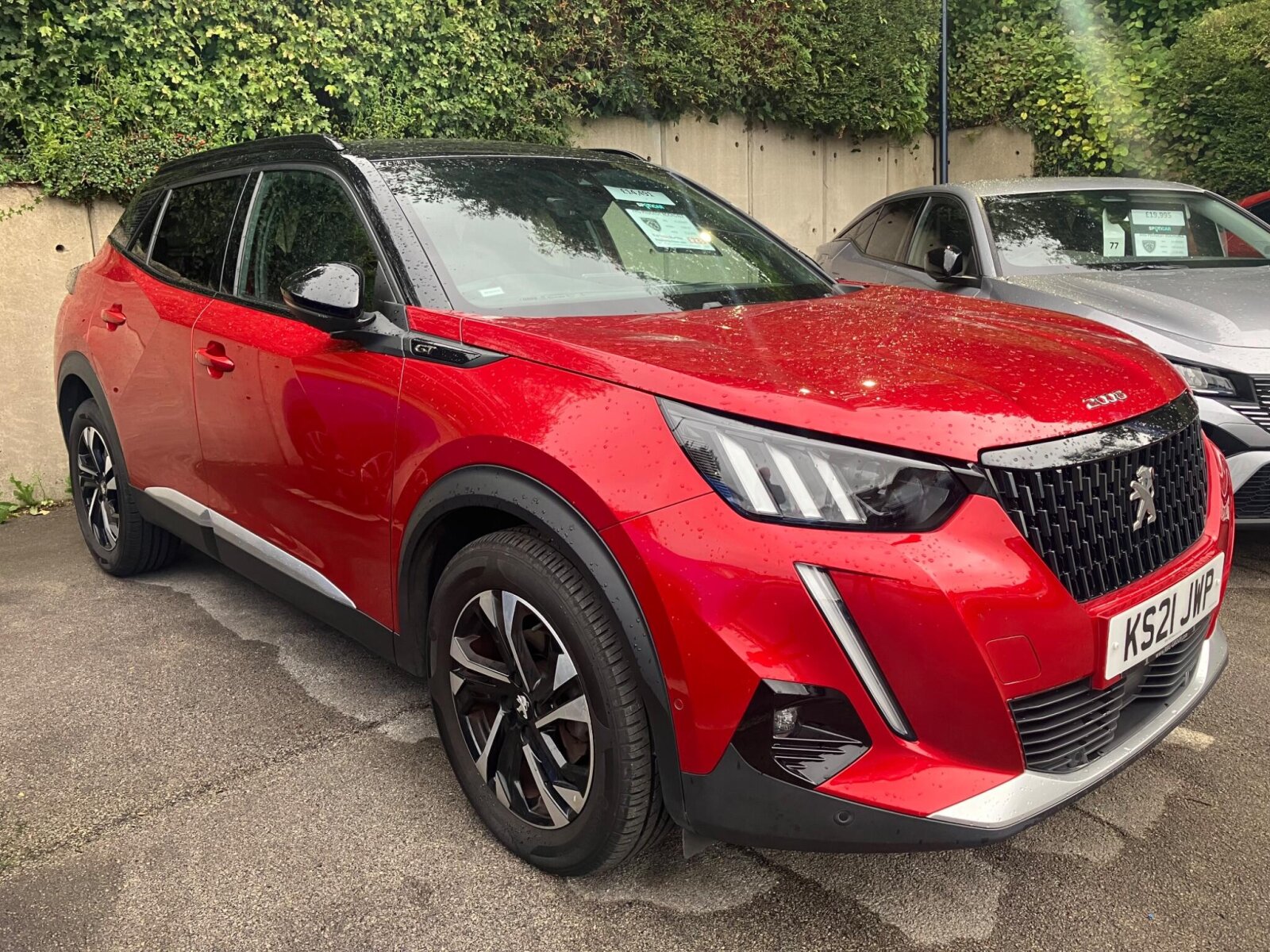 Main listing image - Peugeot 2008
