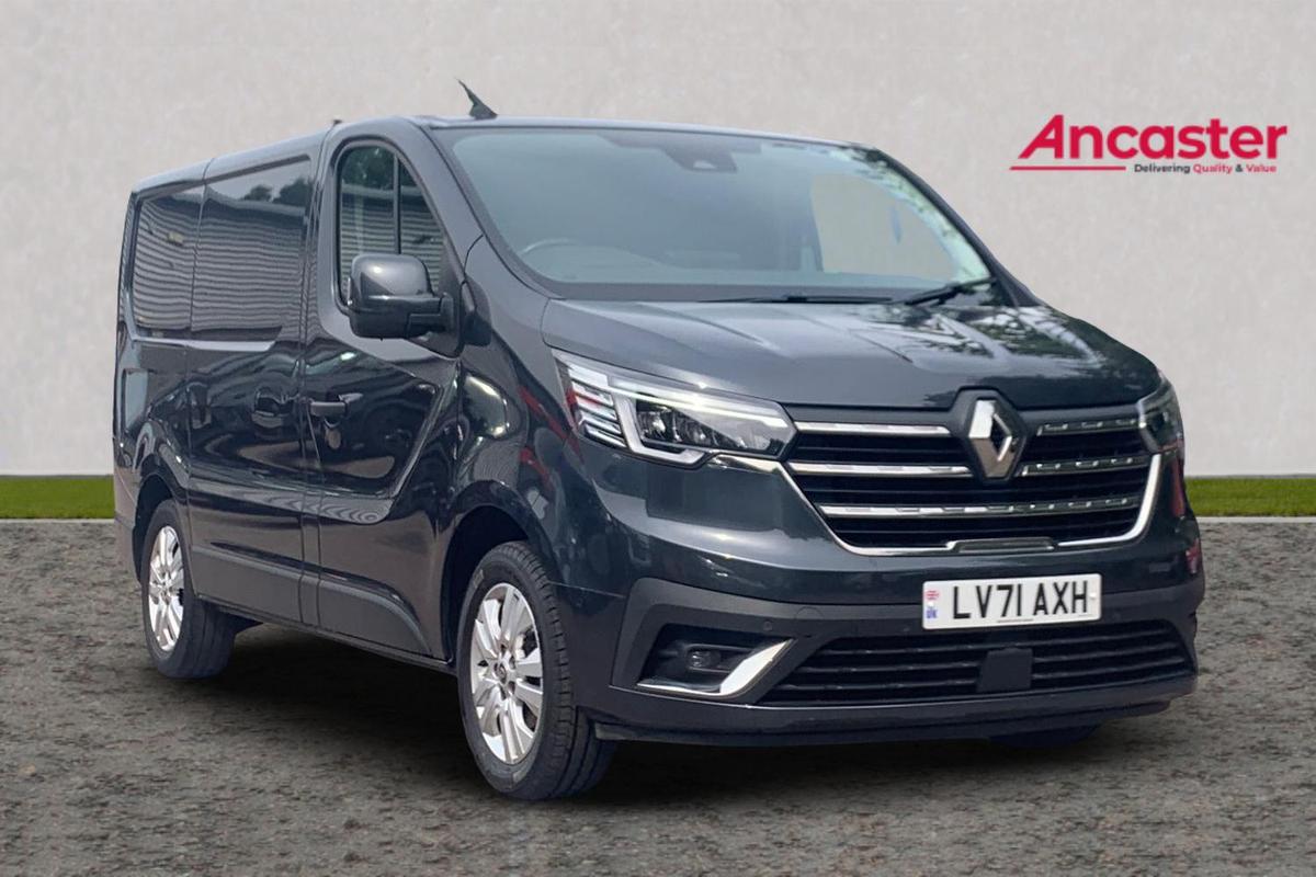 Main listing image - Renault Trafic