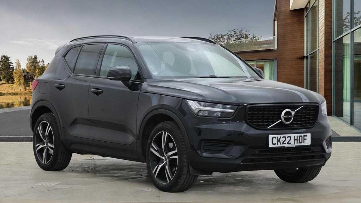 Main listing image - Volvo XC40