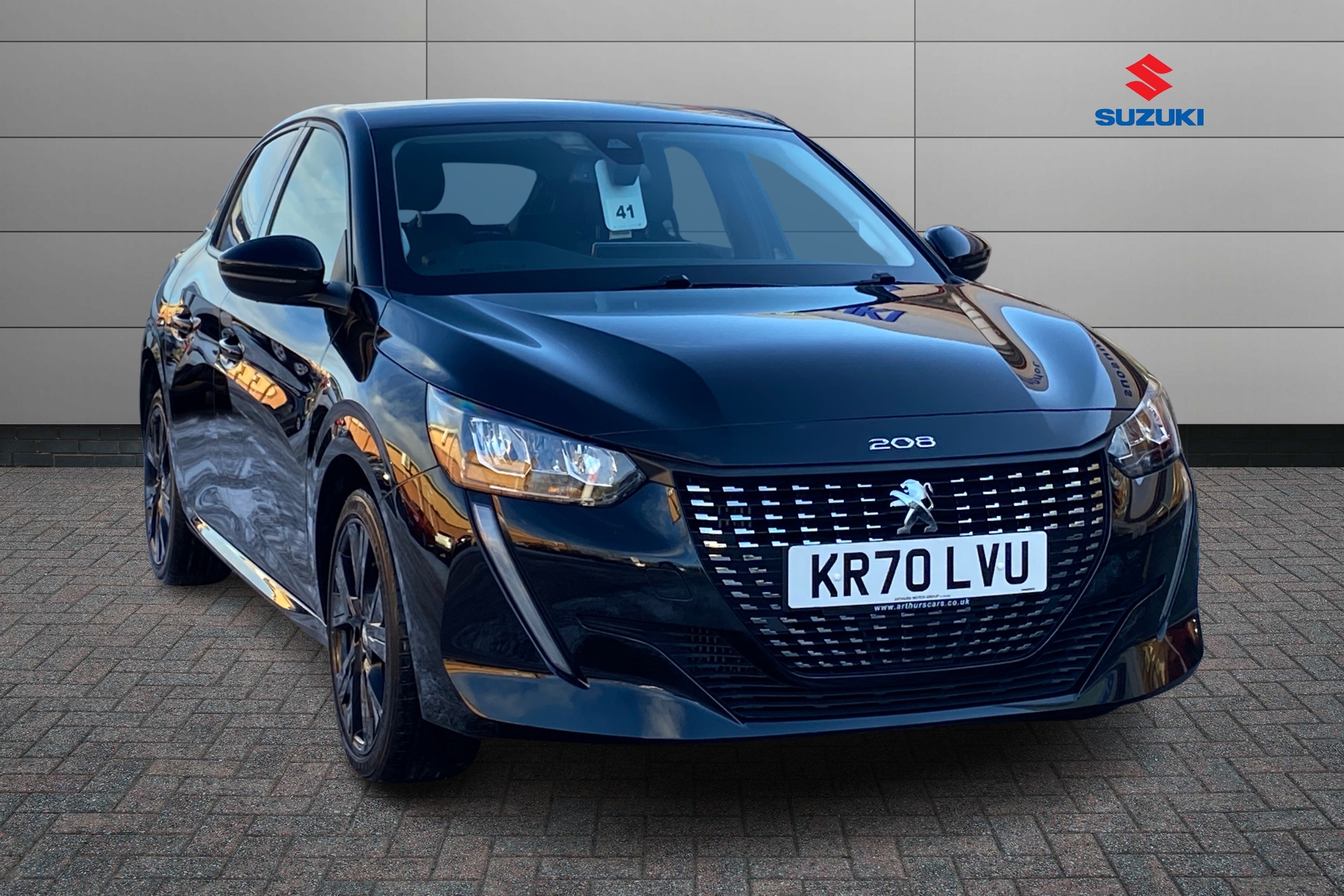Main listing image - Peugeot 208
