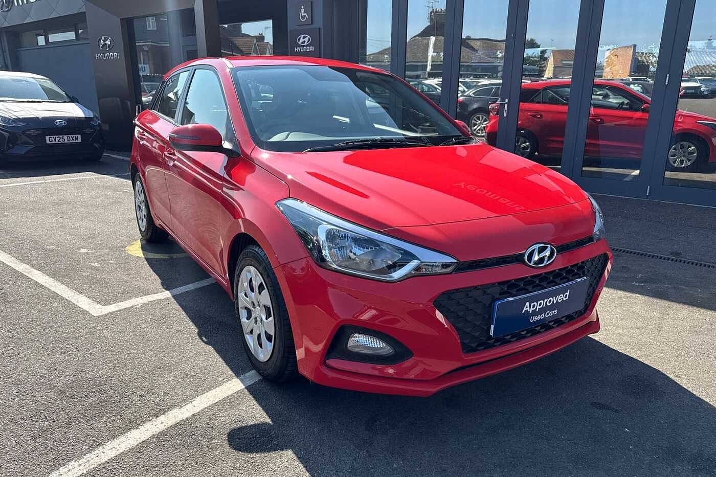 Main listing image - Hyundai i20