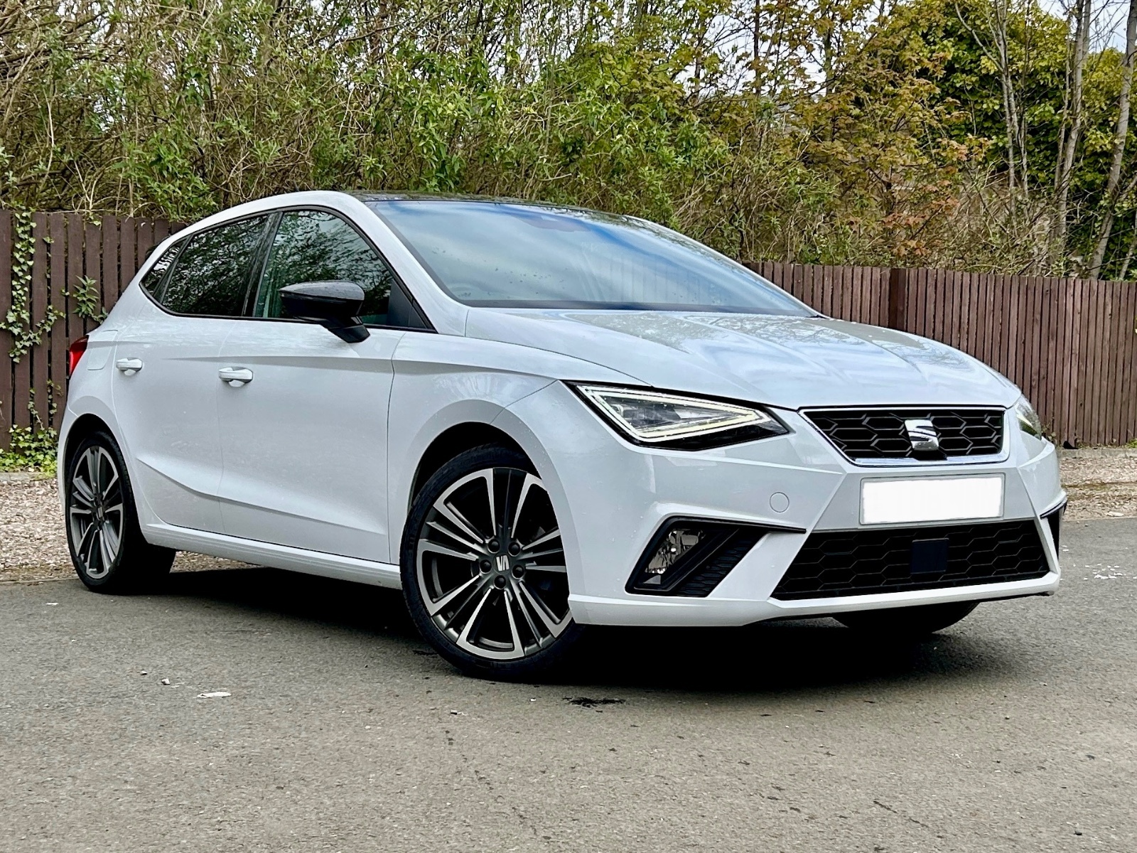 Main listing image - SEAT Ibiza