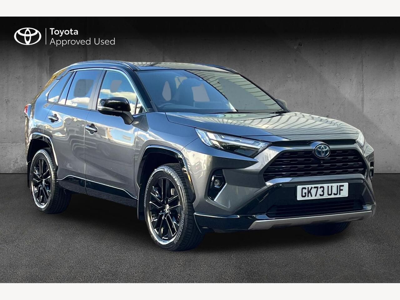 Main listing image - Toyota RAV4
