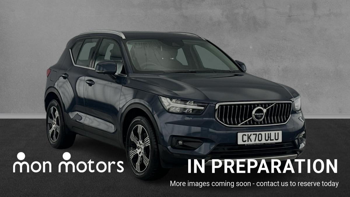 Main listing image - Volvo XC40