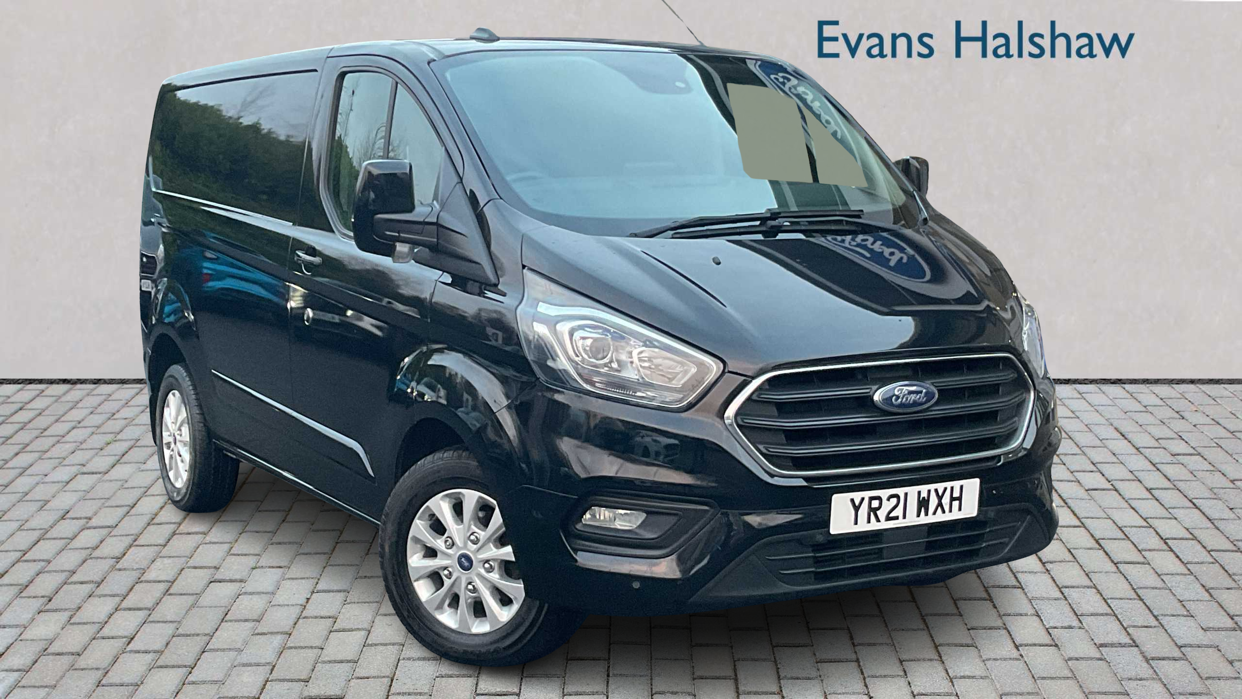 Main listing image - Ford Transit Custom