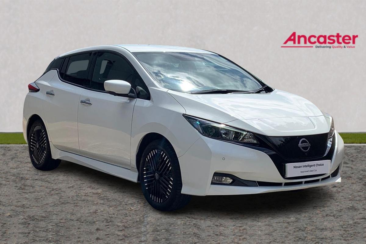 Main listing image - Nissan Leaf
