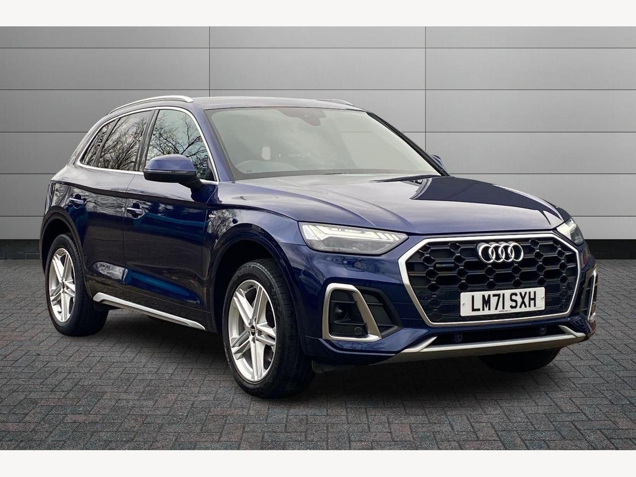 Main listing image - Audi Q5