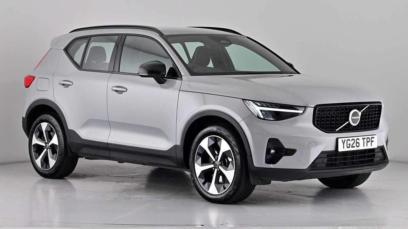 Main listing image - Volvo XC40