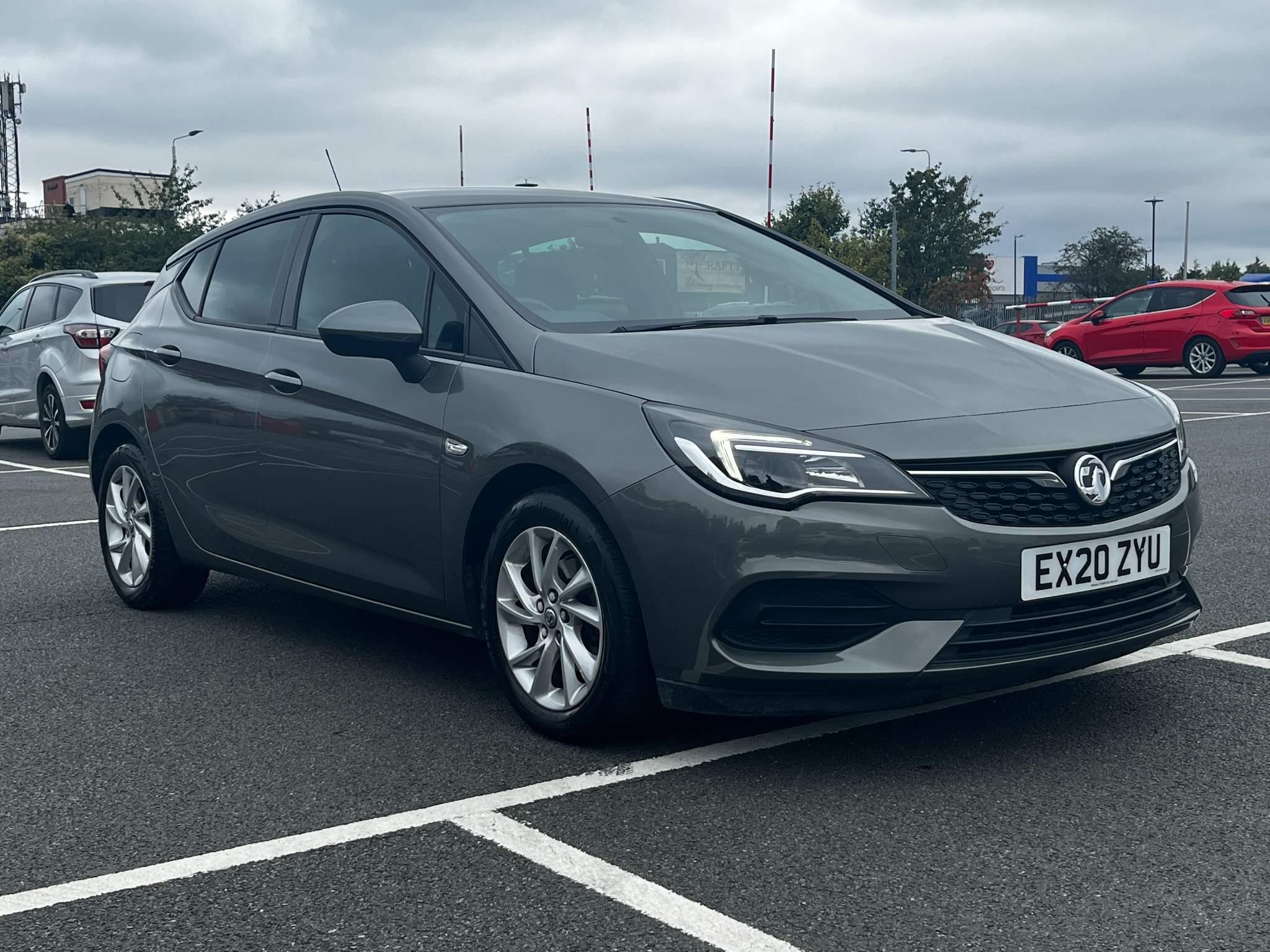 Main listing image - Vauxhall Astra