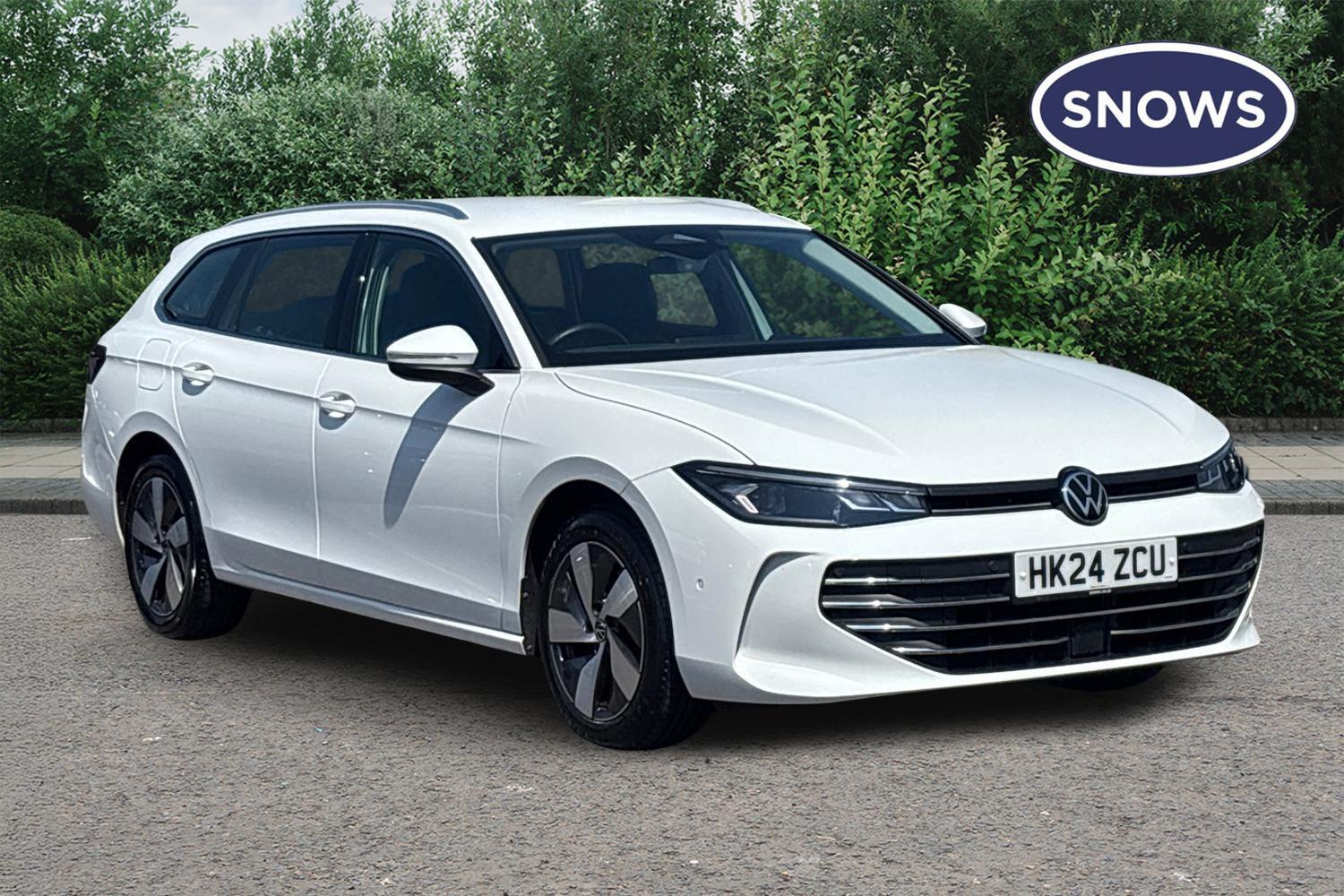 Main listing image - Volkswagen Passat