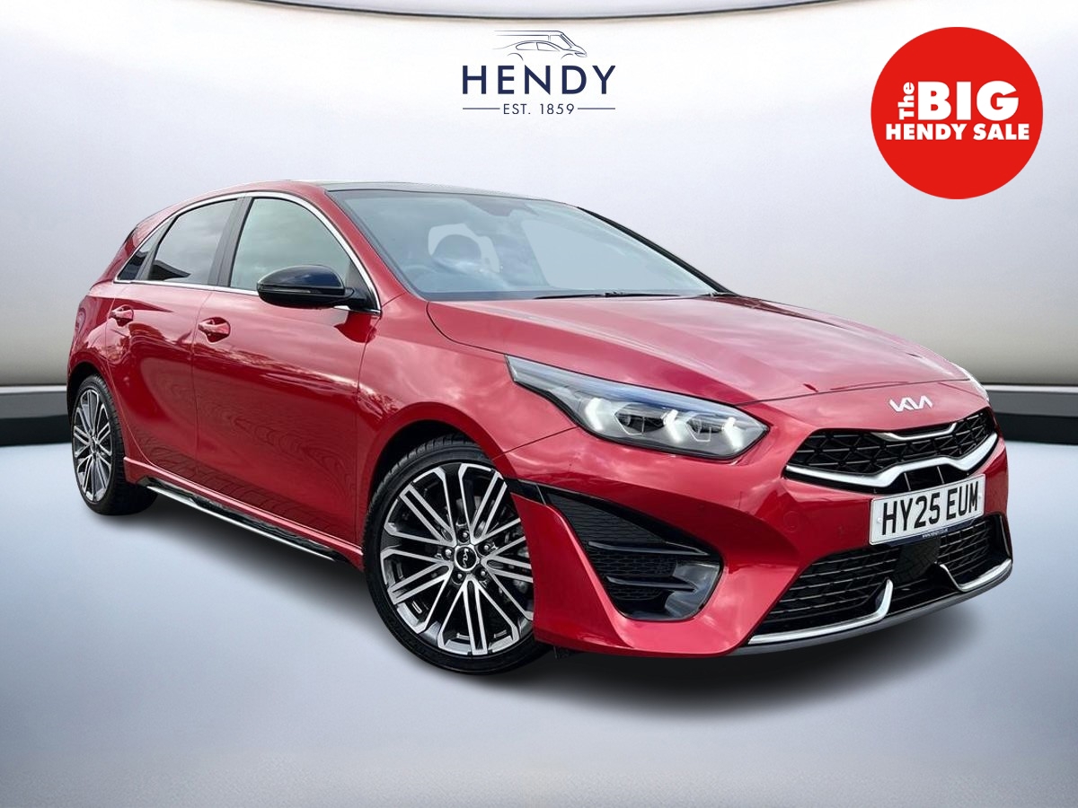 Main listing image - Kia Ceed