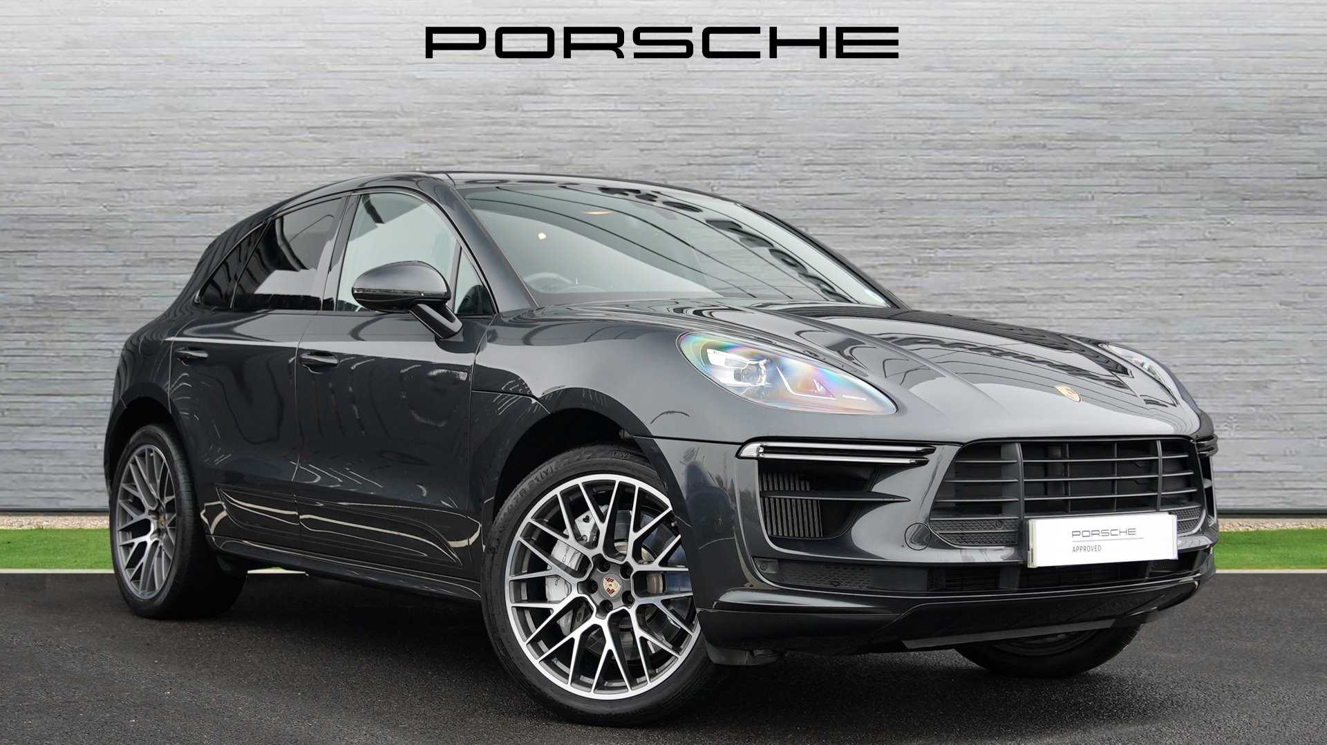 Main listing image - Porsche Macan