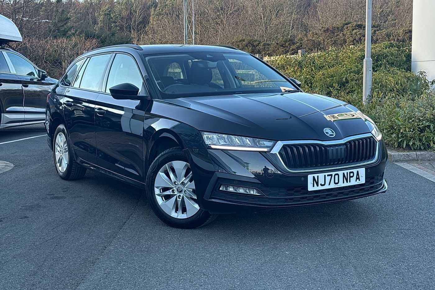 Main listing image - Skoda Octavia Estate