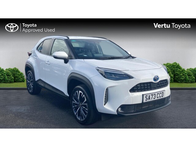 Main listing image - Toyota Yaris Cross
