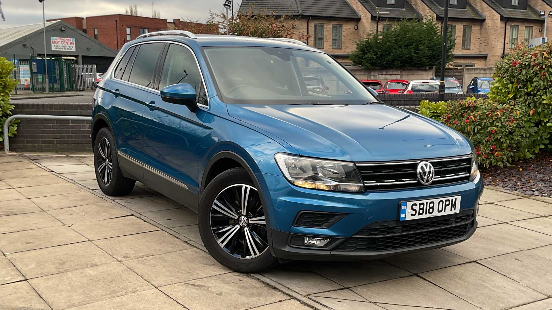 Main listing image - Volkswagen Tiguan