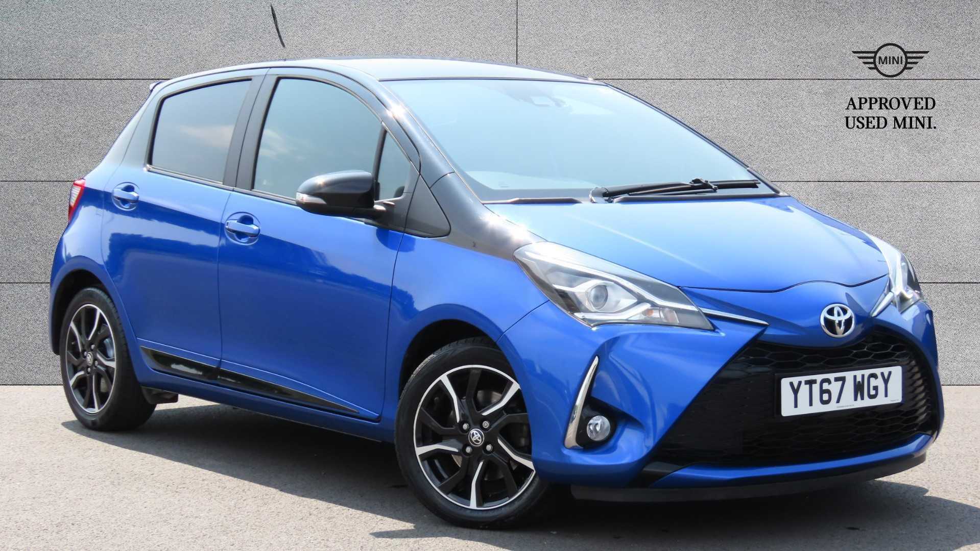 Main listing image - Toyota Yaris