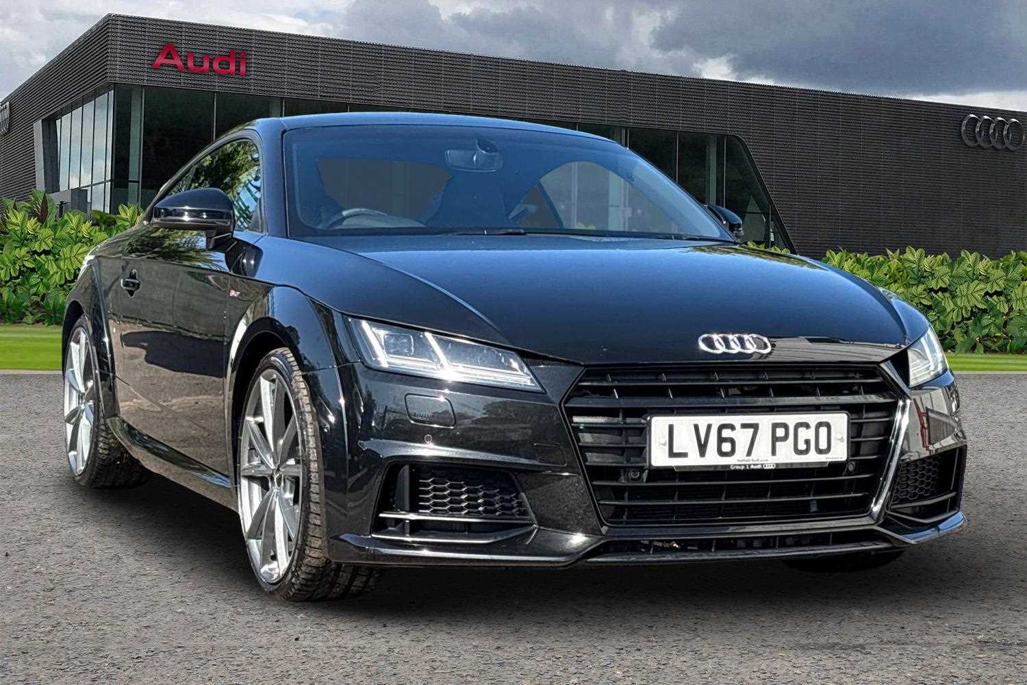 Main listing image - Audi TT